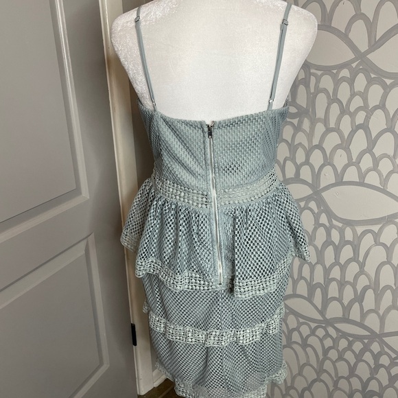 Mystic Size L Gray Cocktail Dress Mesh Fabric Cut Out Waist Strappy Peplum Tier - Picture 9 of 12